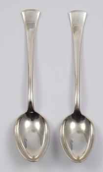169. DVĚ STŘÍBRNÉ ART DECO MOKA LŽIČKY 169. DVĚ STŘÍBRNÉ ART DECO MOKA LŽIČKY